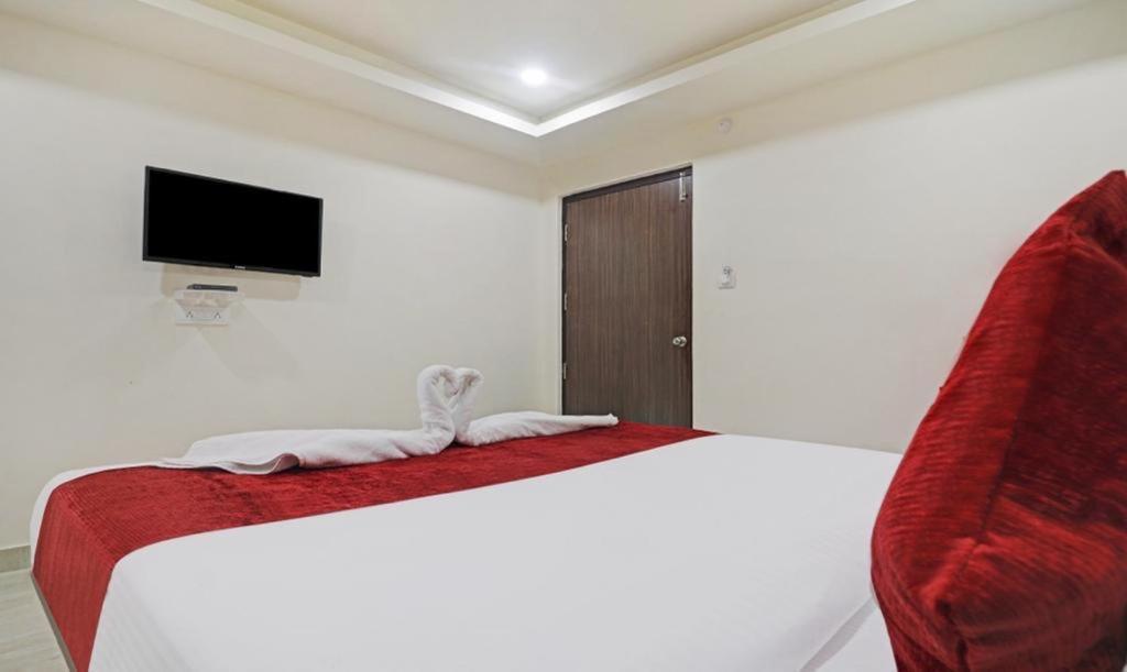 Hotel Bright Airport Zone Shamshabad Εξωτερικό φωτογραφία