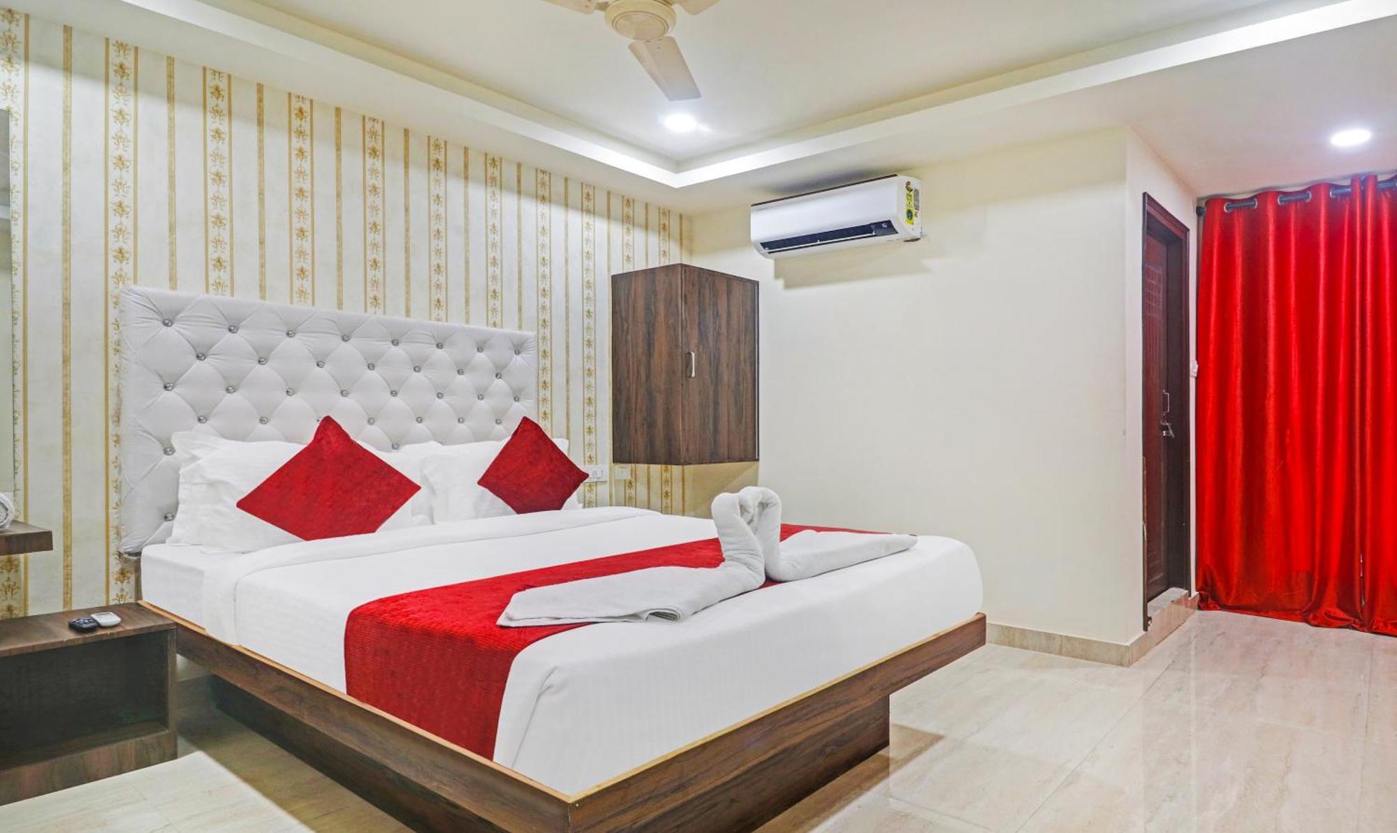 Hotel Bright Airport Zone Shamshabad Εξωτερικό φωτογραφία
